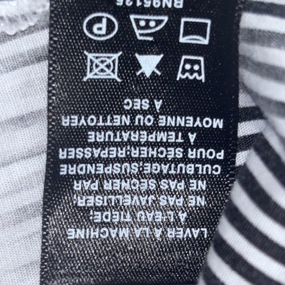 Lafayette 148 New York Black and White Striped Blouse - Picture 8 of 8